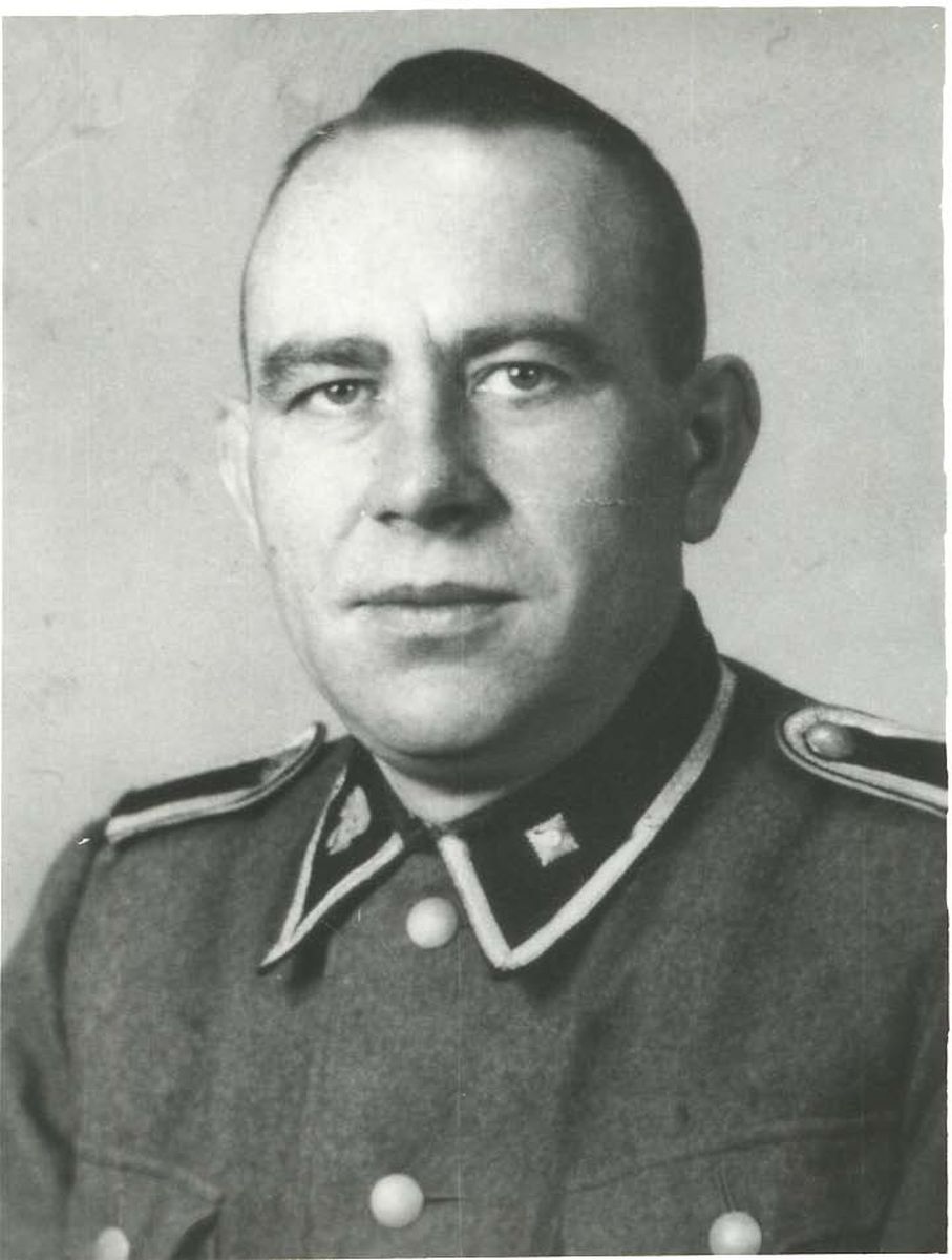 AMA-B w Oświęcimiu/Załoga KL Bressen Willi