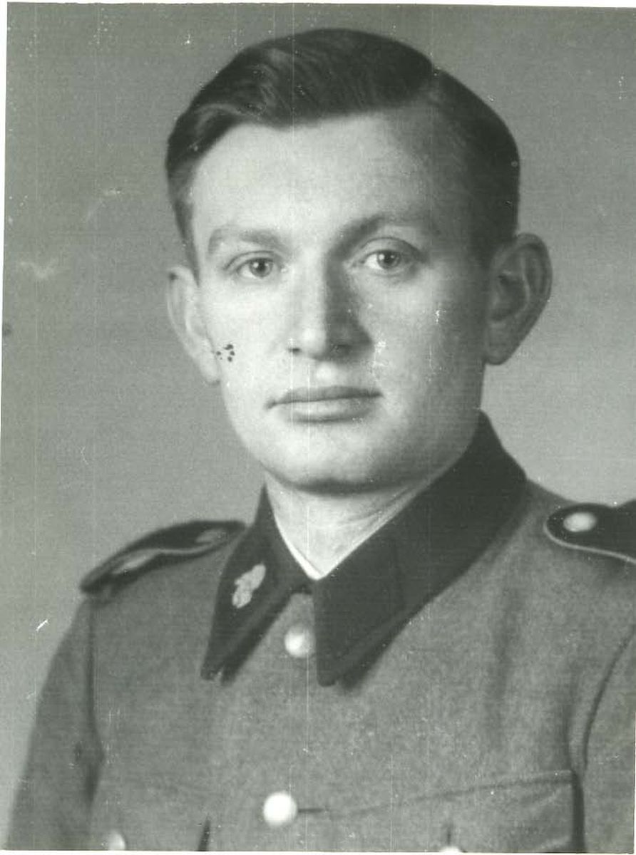 AMA-B w Oświęcimiu/Załoga KL Dreer Josef