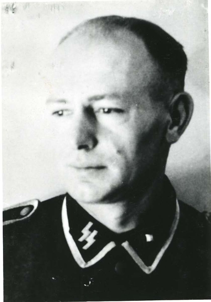 AMA-B w Oświęcimiu/Załoga KL Emmann Wilhelm