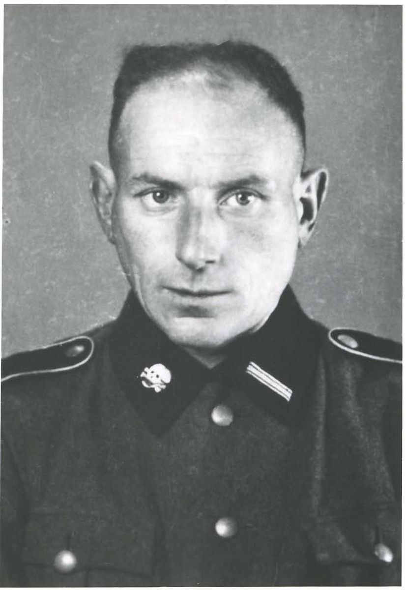 AMA-B w Oświęcimiu/Załoga KL Kern Franz