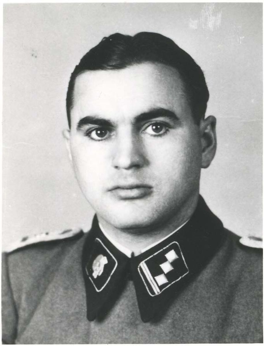 AMA-B w Oświęcimiu/Załoga KL Krätzer Theodor