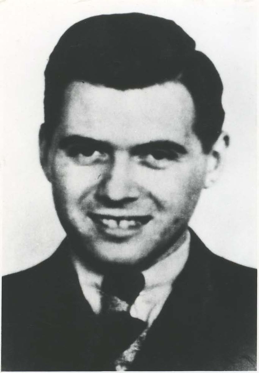 AMA-B w Oświęcimiu/Załoga KL Mengele Josef