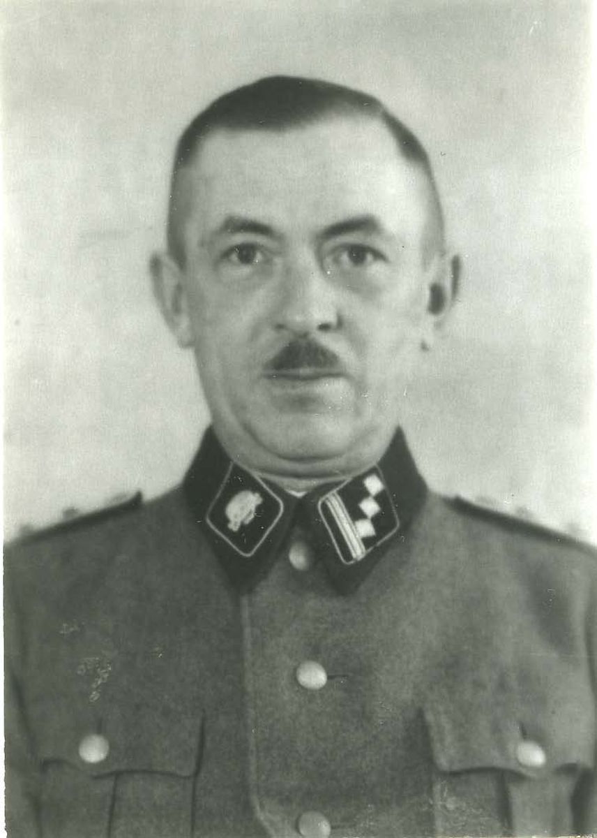 AMA-B w Oświęcimiu/Załoga KL Popiersch Max