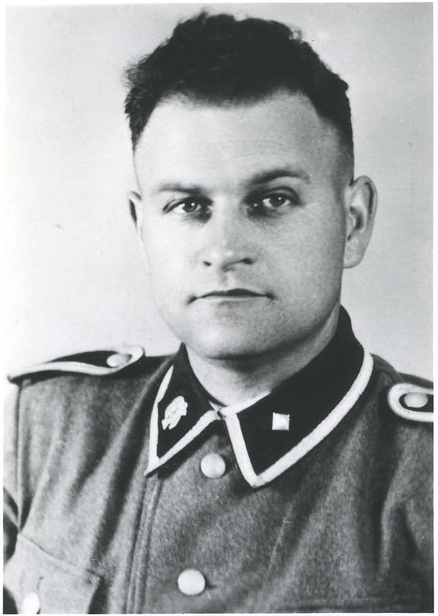 AMA-B w Oświęcimiu/Załoga KL Prem Adolf