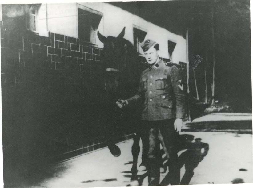 AMA-B w Oświęcimiu/Załoga KL Stark Hans